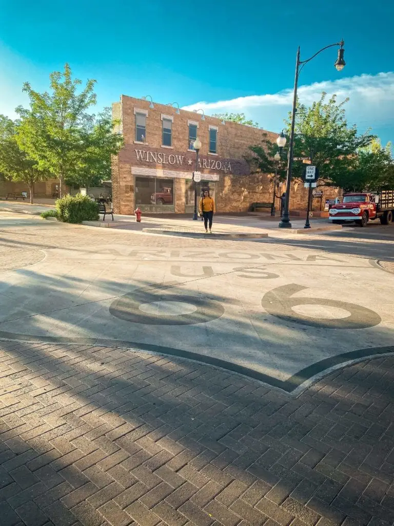 where to take a pic with a route 66 sign