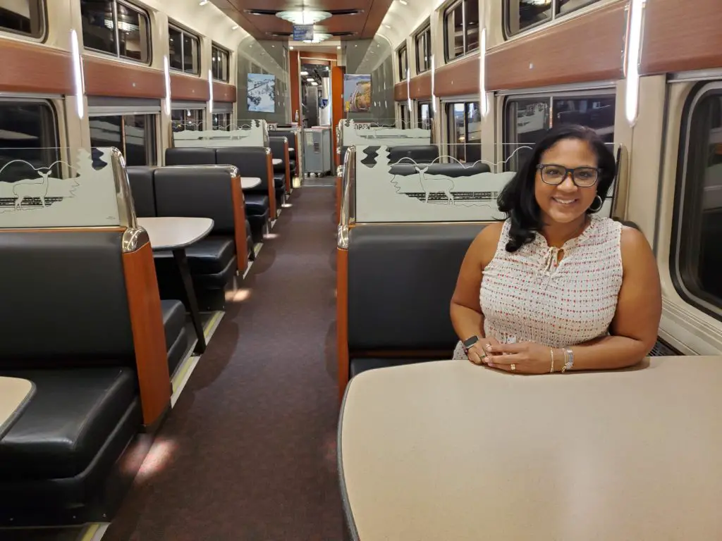 Amtrak Viewliner Dining Room
