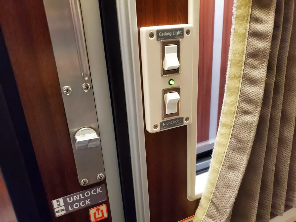 Do Amtrak Doors Lock