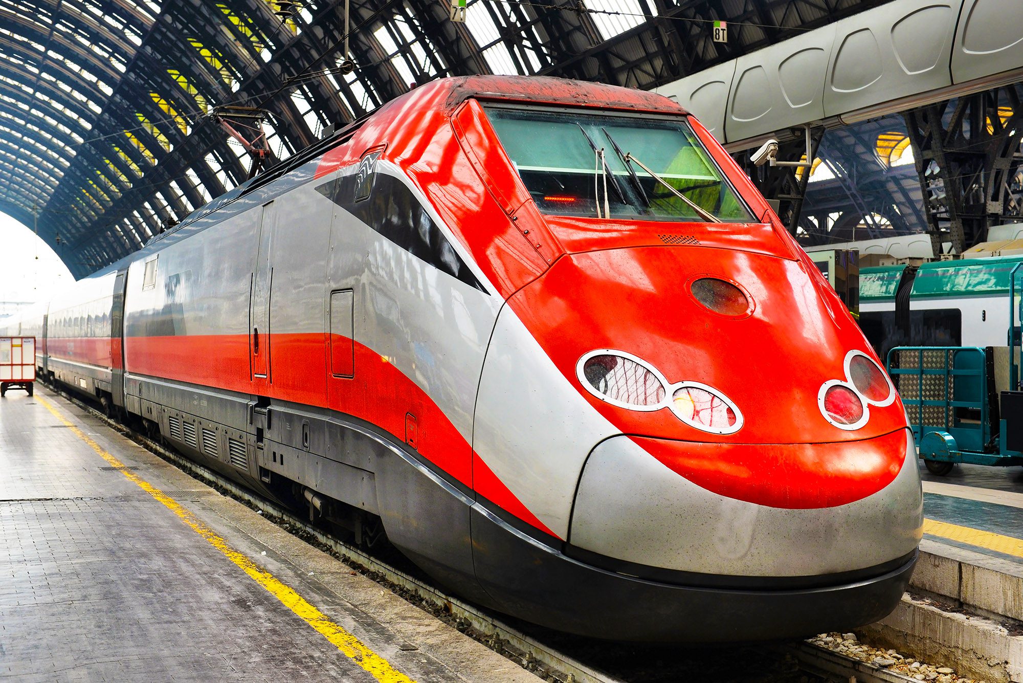 italy travel train