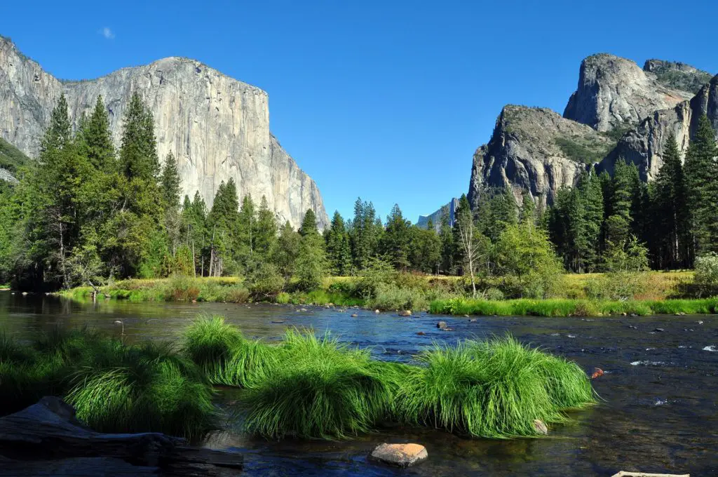 Which Airport to use for Yosemite